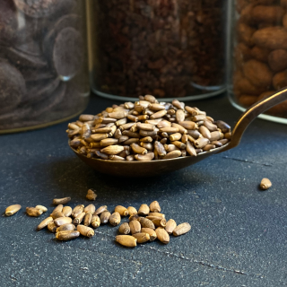 Bioloģiskas mārdadža (Milk Thistle) sēklas
