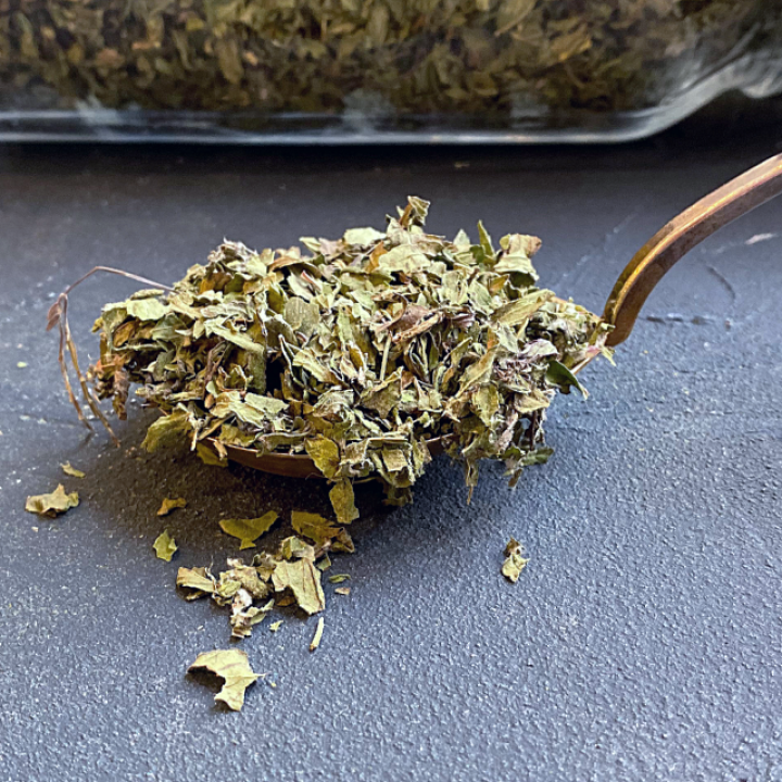 Organic dried peppermint