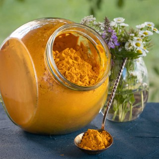 Bioloģisks kurkuma (turmeric) pulveris