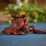 Bioloģiski saulē kaltēti tomāti