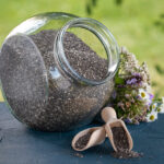 Органические семена испанского шалфея (чиа)