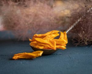 Bioloģiskas žāvētas mango šķēlītes