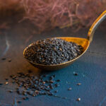 Bioloģiskas melnas sezama sēklas