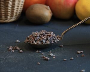 Melnais kala namak sāls (rupjais)