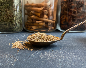 Bioloģiskas anīsa sēklas (Aniseed)