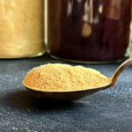 Органический порошок корня женьшеня