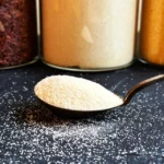 Bioloģiski audzētu kviešu mannas putraimi